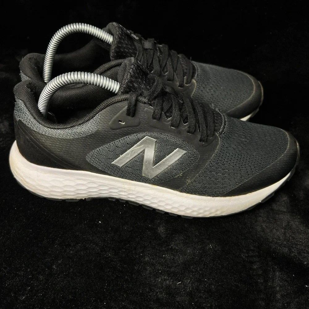 New Balance 520 W520LK6 Womens 9 Athletic Running Shoes Black Gray‎ Sneakers
